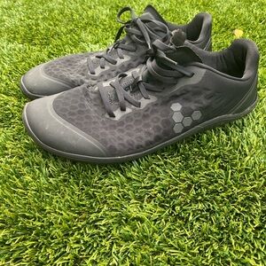 Vivobarefoot Minimalist Barefoot Shoes Black Lightweight Athletic Sneakers